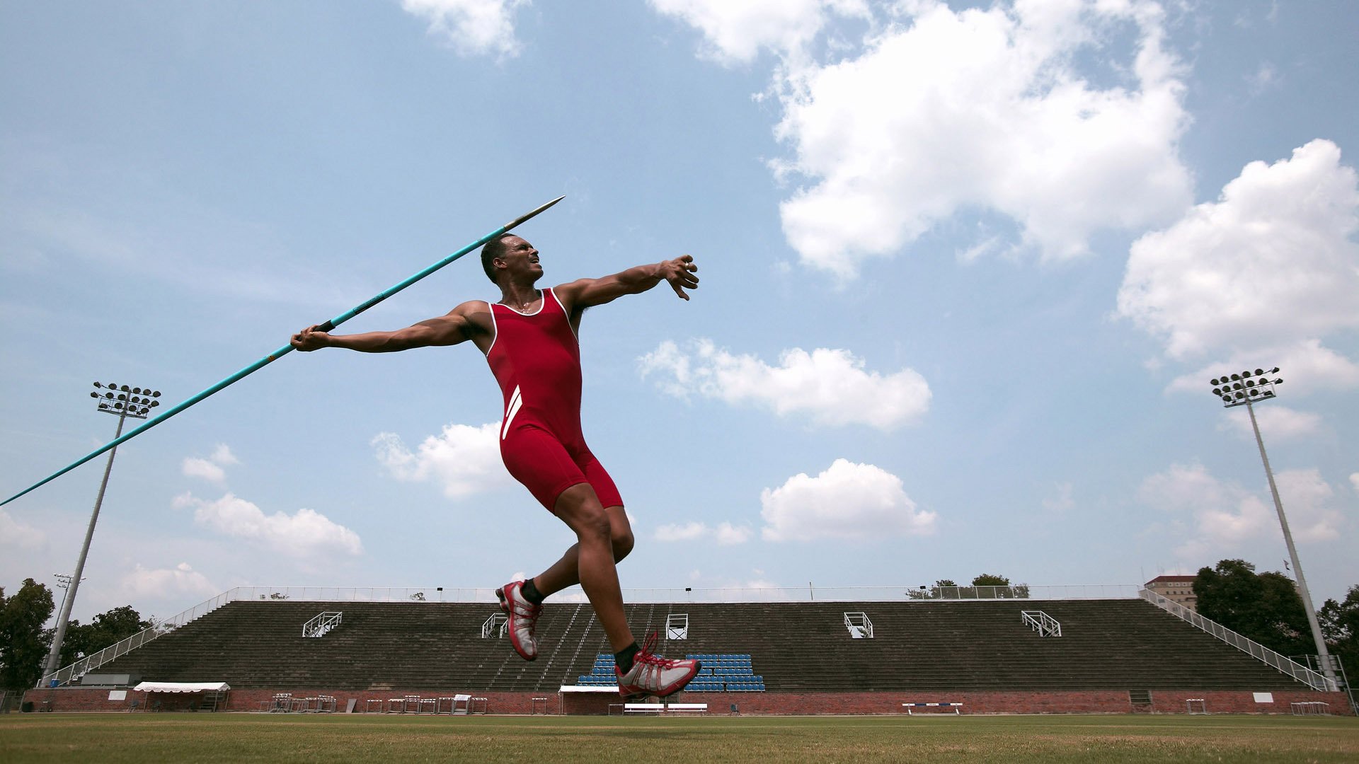 英超攻守转换快，精彩瞬间频繁刷新场面，英超进攻最猛的球队
